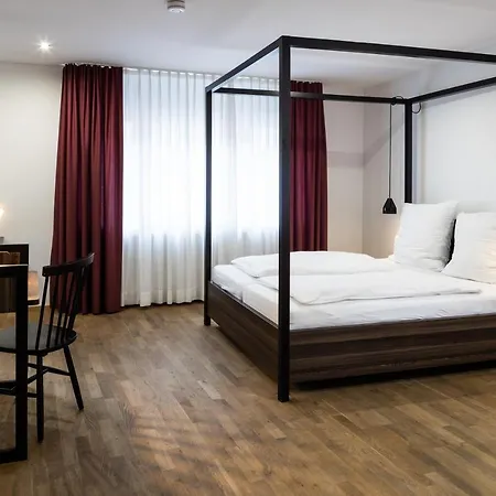Nomad Serviced-apartments